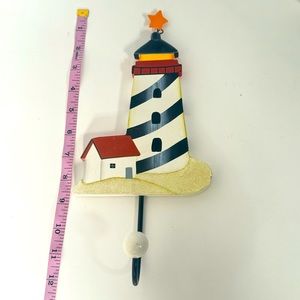 Lighthouse towel holder